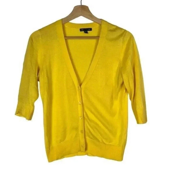 Gap Bright Yellow Short Sleeve Button Down Cardigan Sweater XS - Picture 1 of 5